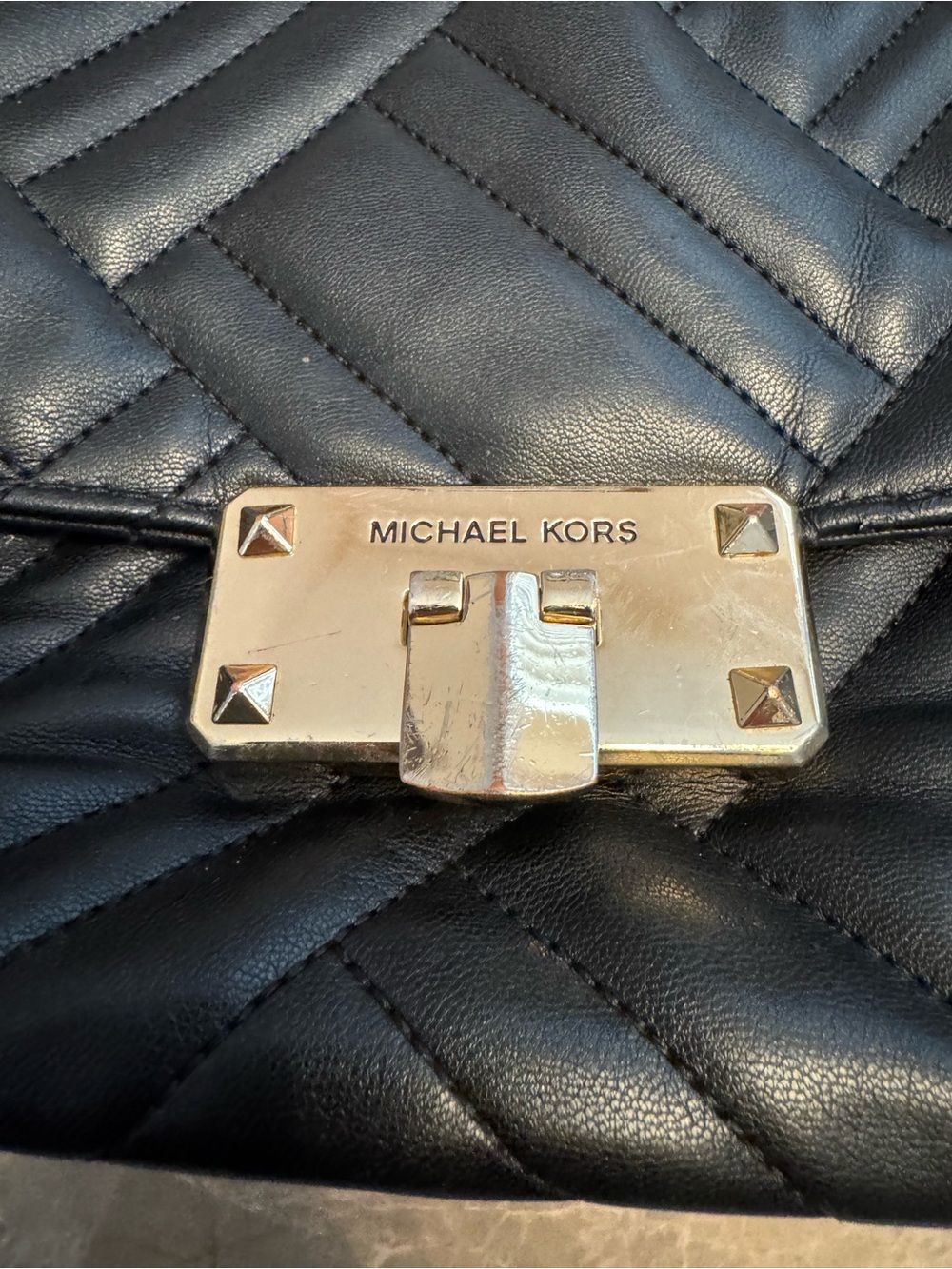Michael Kors Peyton Quilted
Leather Shoulder Flap
Crossbody Bag - Picture 2 of 12